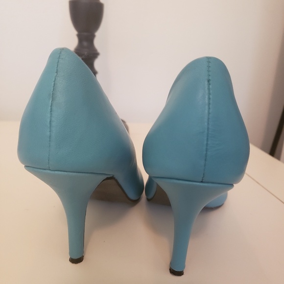 turquoise aquamarine pointed toe stiletto heel - Picture 4 of 6